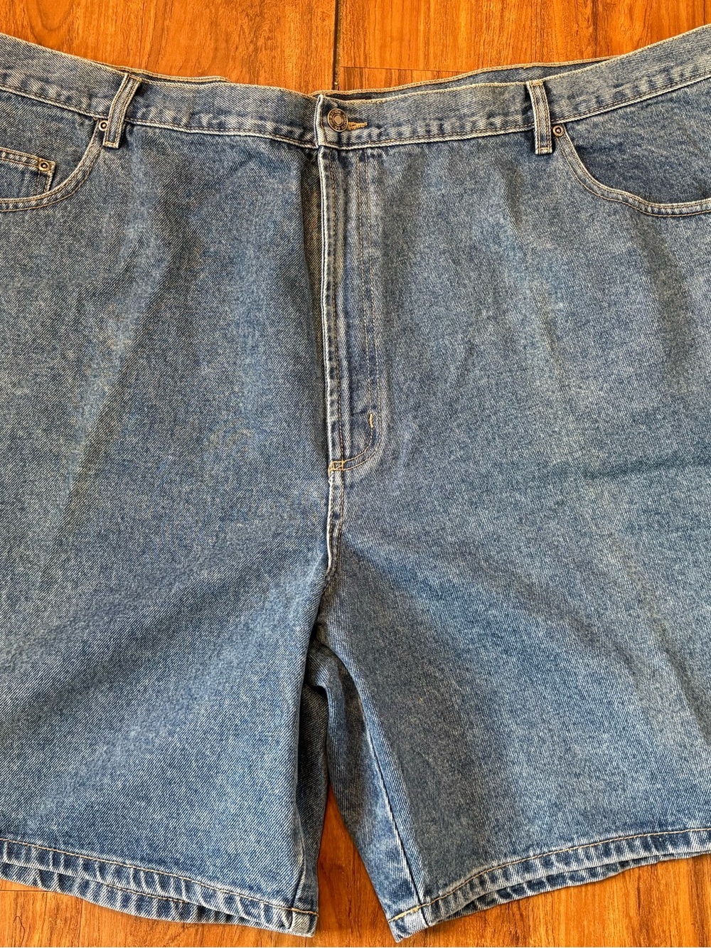 Vintage Men’s Route 66 Classic Light Blue Denim Jean Shorts Size 50